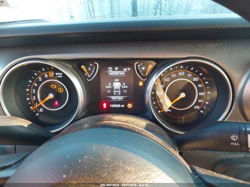 2018 Jeep Wrangler / VIN 1C4HJXDG4JW167623 IAAI salvage auction — LEFT SIDE, Original (West Virginia), sold $8,900 on 2026-09-19 (photo 7)