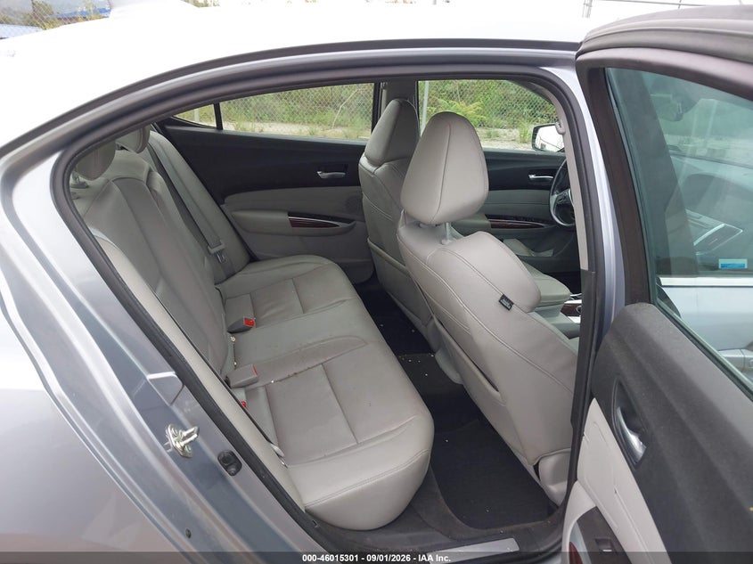 2016 Acura Tlx VIN 19UUB2F54GA004732 IAAI salvage auction — NORMAL WEAR, Clear (Pennsylvania), sold $1,650 on 2026-09-11 (photo 8)