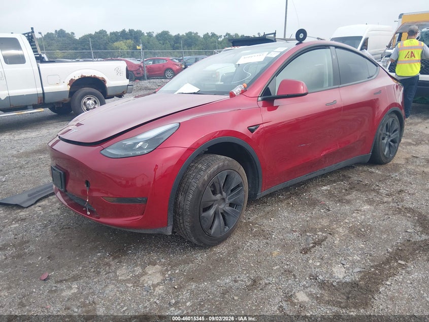 2025 Tesla Model y VIN 7SAYGDED7SA372957 IAAI salvage auction — REAR END, Wait Title, sold $3,150 on 2026-10-11 (photo 2)