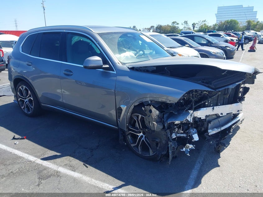 2025 BMW X5 VIN 5UX23EU09S9Y89191 — IAAI salvage auction photo