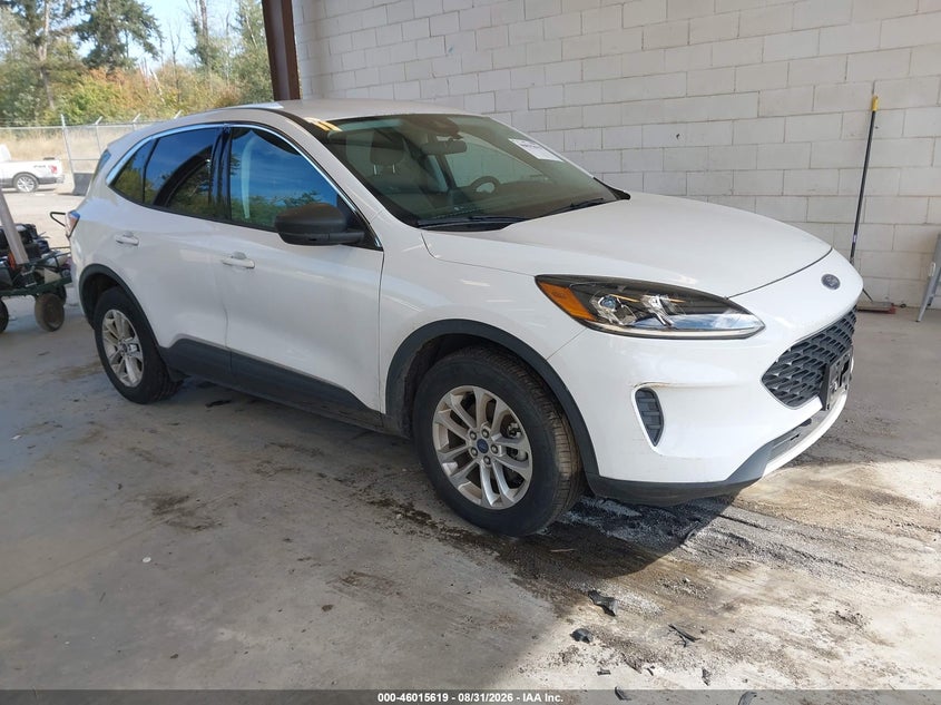 2022 Ford Escape VIN 1FMCU9BZ8NUA47483 — IAAI salvage auction photo