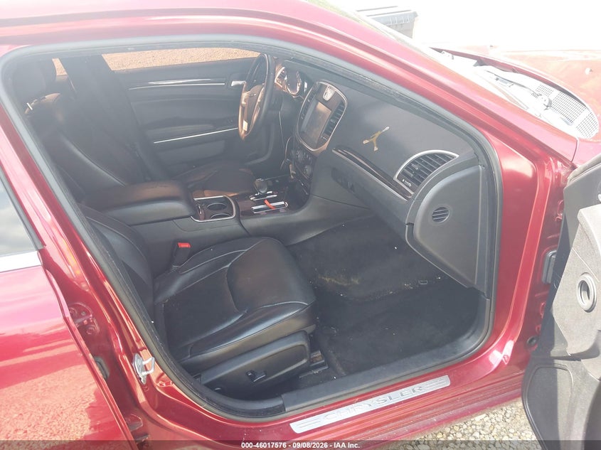2014 Chrysler 300c VIN 2C3CCAKG7EH356165 IAAI salvage auction — WATER/FLOOD, Salvage (Ohio), sold $0 on 2026-10-03 (photo 5)