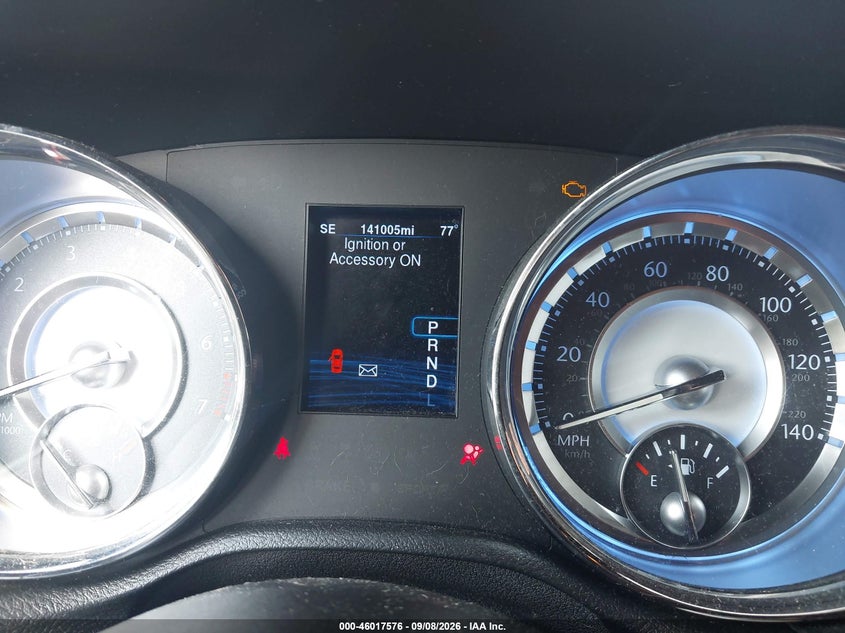 2014 Chrysler 300c VIN 2C3CCAKG7EH356165 IAAI salvage auction — WATER/FLOOD, Salvage (Ohio), sold $0 on 2026-10-03 (photo 7)