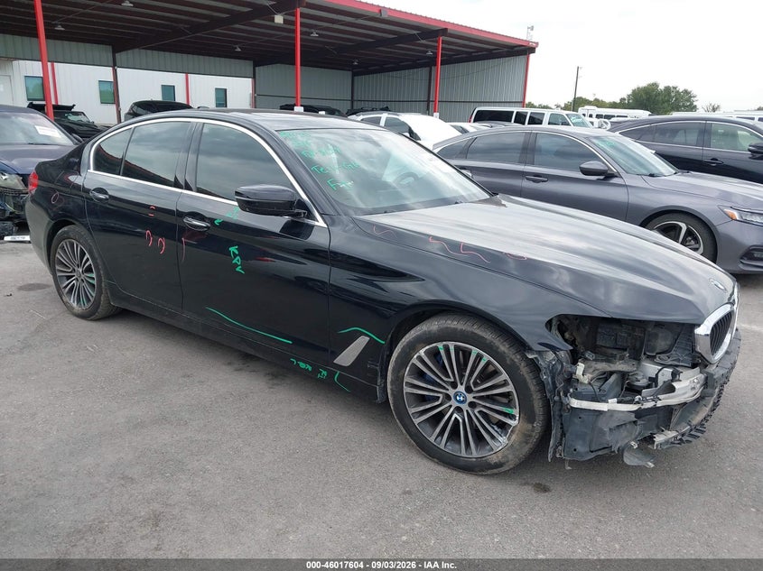 2018 BMW 5er VIN WBAJA9C52JB033940 — IAAI salvage auction photo