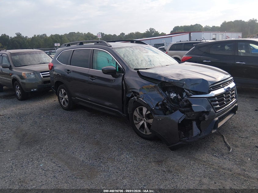2024 Subaru Ascent VIN 4S4WMAED5R3444000 — IAAI salvage auction photo
