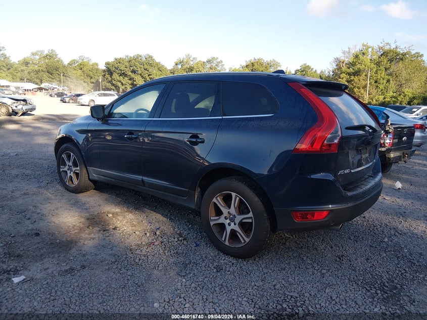 2013 Volvo Xc60 VIN YV4902DZ2D2430308 IAAI salvage auction — NORMAL WEAR, Salvage Title, sold $925 on 2026-09-20 (photo 3)