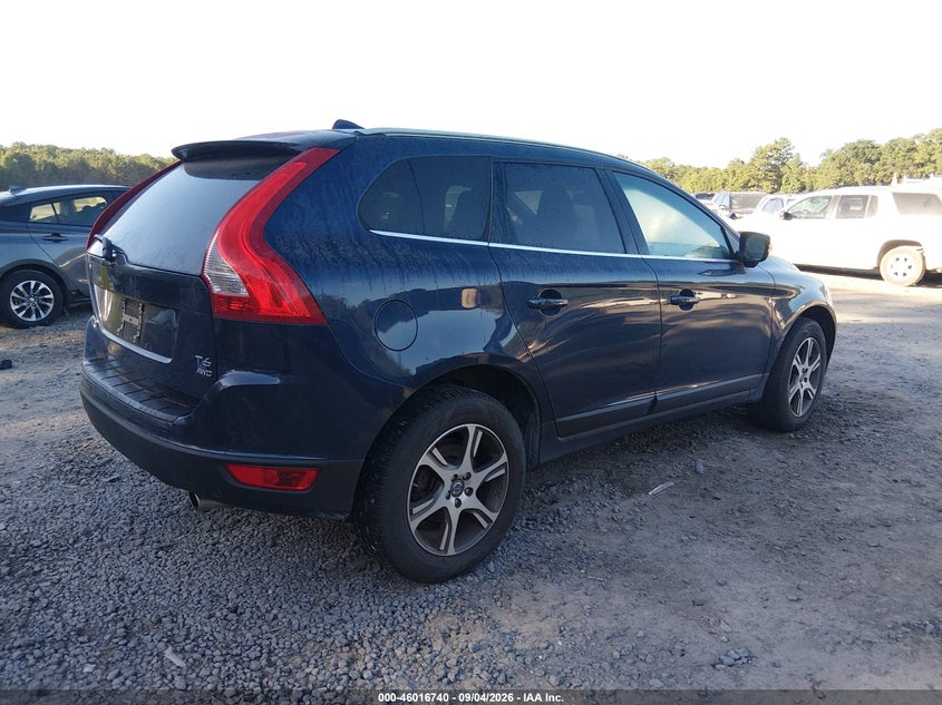 2013 Volvo Xc60 VIN YV4902DZ2D2430308 IAAI salvage auction — NORMAL WEAR, Salvage Title, sold $925 on 2026-09-20 (photo 4)