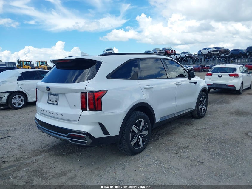2021 Kia Sorento VIN 5XYRL4LC7MG007880 IAAI salvage auction — FRONT END, Wait Title, sold $5,800 on 2026-10-05 (photo 4)