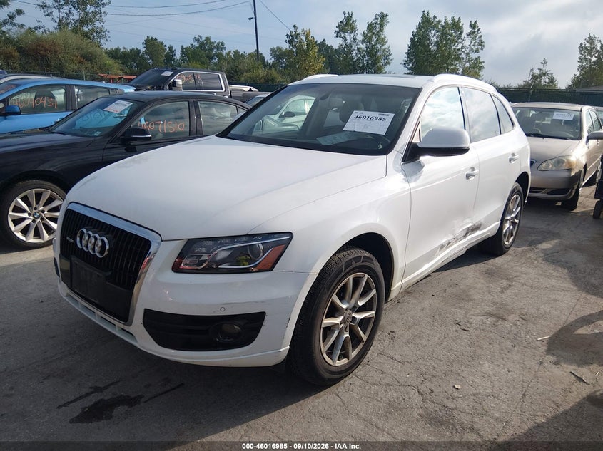 2010 Audi Q5 VIN WA1LKAFP2AA052320 IAAI salvage auction — LEFT SIDE, Salvage (Ohio), sold $375 on 2026-09-29 (photo 2)