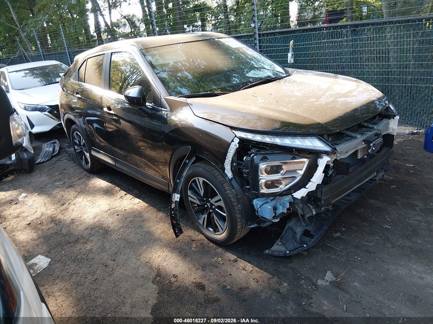 2025 Mitsubishi Eclipse cross VIN JA4ATWAA0SZ048662 — IAAI salvage auction photo