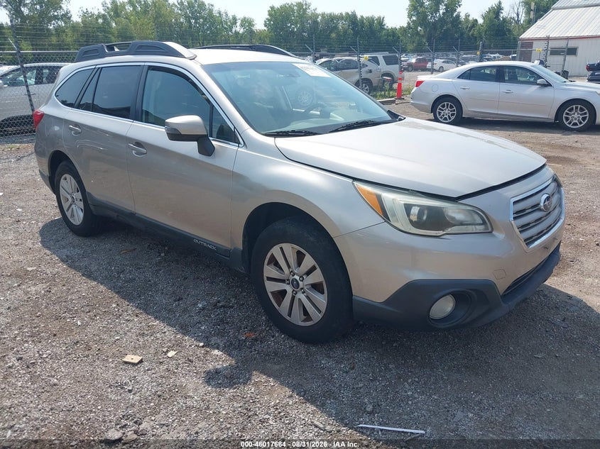 2015 Subaru Outback VIN 4S4BSBFC7F3264903 IAAI salvage auction — NORMAL WEAR, Regular Certificate (Iowa), sold $0 on 2026-09-26 (photo 1)