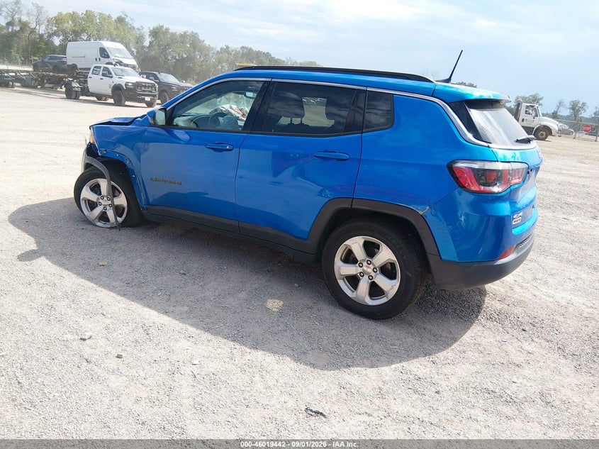2019 Jeep Compass VIN 3C4NJDBB2KT656120 IAAI salvage auction — SIDE, Wait Title, sold $0 on 2026-10-04 (photo 3)