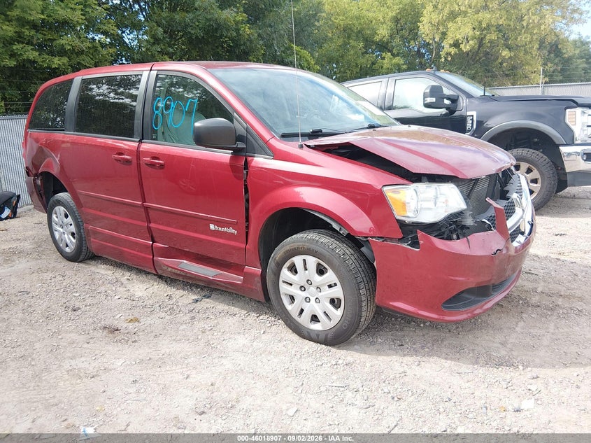 2015 Dodge Caravan VIN 2C4RDGBG7FR686177 — IAAI salvage auction photo