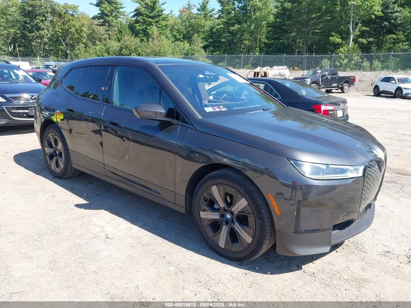 2023 BMW Ix VIN WB523CF01PCL99109 — IAAI salvage auction photo