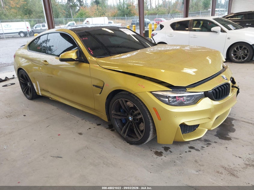 2015 BMW M4 VIN WBS3R9C5XFK330880 — IAAI salvage auction photo