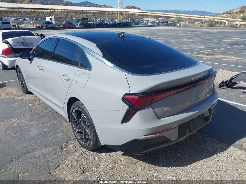 2025 Kia K5 VIN KNAG64J72S5315532 IAAI salvage auction — Right Front, Salvage, sold $10,175 on 2026-10-19 (photo 3)