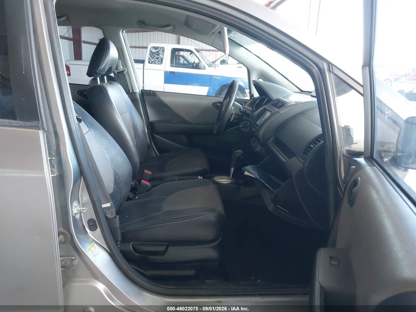 2008 Honda Fit VIN JHMGD38678S042970 IAAI salvage auction — NORMAL WEAR, Salvage Tbo (South Dakota), sold $250 on 2026-09-29 (photo 5)