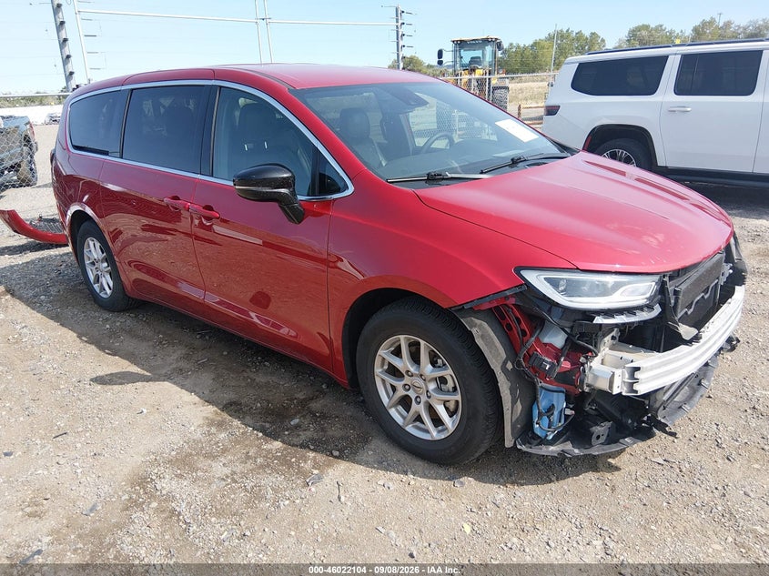 2025 Chrysler Pacifica VIN 2C4RC1BG0SR569535 — IAAI salvage auction photo