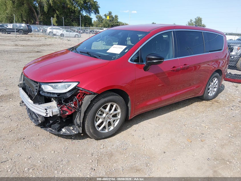 2025 Chrysler Pacifica VIN 2C4RC1BG0SR569535 IAAI salvage auction — FRONT END, Enterprise Vehicles Clear Only (California), sold $13,300 on 2026-10-08 (photo 2)