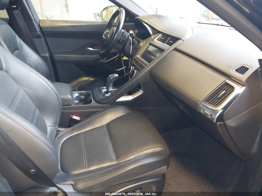 2020 Jaguar E-pace VIN SADFP2FX5L1Z89115 IAAI salvage auction — FRONT END, Salvage Title, sold $3,150 on 2026-10-09 (photo 5)