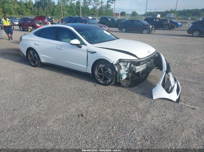 2024 Hyundai Sonata VIN KMHL14JAXRA394795 — IAAI salvage auction photo