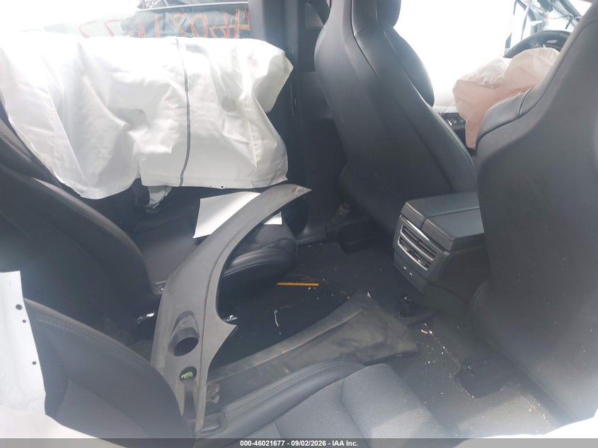 2018 Tesla Model X VIN 5YJXCBE29JF114027 IAAI salvage auction — FRONT END, Wait Title, sold $3,750 on 2026-10-08 (photo 8)