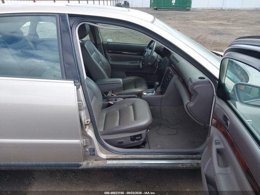2000 Audi A4 VIN WAUDH28D4YA173911 IAAI salvage auction — NORMAL WEAR, Clear (Washington), sold $0 on 2026-10-11 (photo 5)