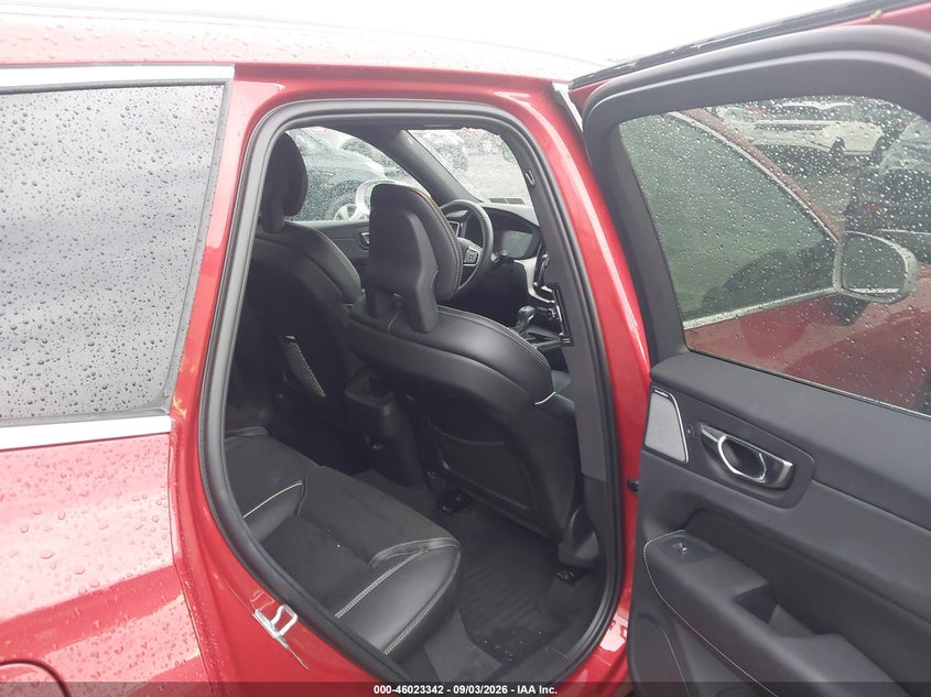 2018 Volvo Xc60 VIN LYVA22RM1JB101049 IAAI salvage auction — MECHANICAL, Wait Title, sold $8,500 on 2026-10-02 (photo 8)