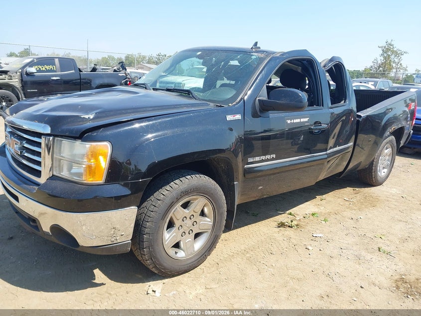 2013 Gmc SIERRA VIN 1GTR2VE76DZ284837 IAAI salvage auction — ALL OVER, Salvage Title, sold $450 on 2026-10-07 (photo 2)