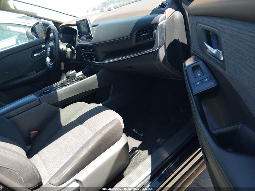 2023 Nissan Rogue VIN 5N1BT3BB9PC851413 IAAI salvage auction — NORMAL WEAR, Clear (Florida), sold $12,500 on 2026-09-11 (photo 5)