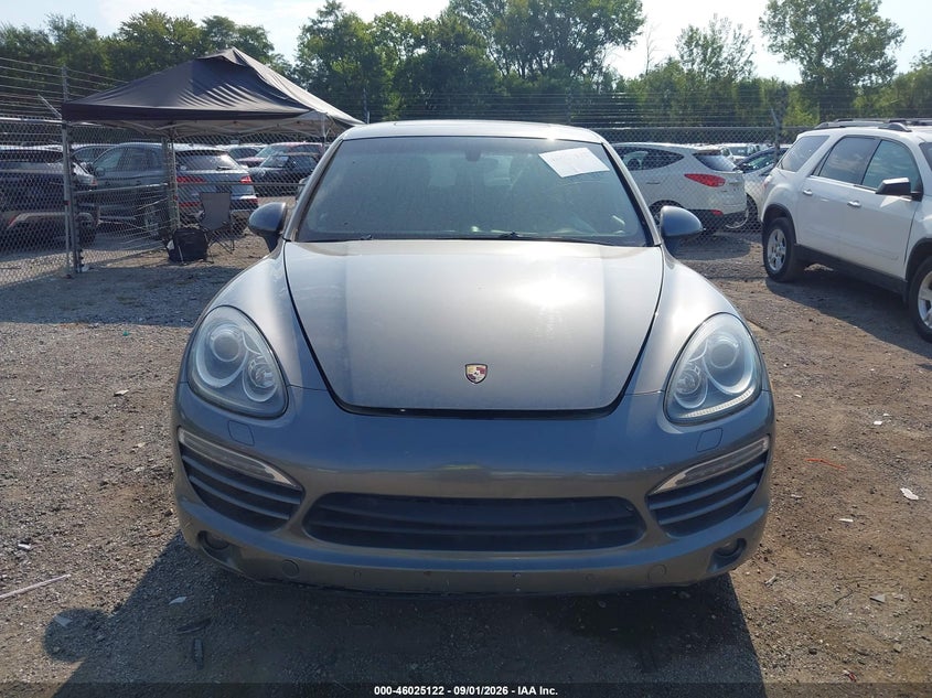2012 Porsche Cayenne VIN WP1AA2A22CLA12519 IAAI salvage auction — NORMAL WEAR, Wait Title, sold $1,650 on 2026-09-27 (photo 6)