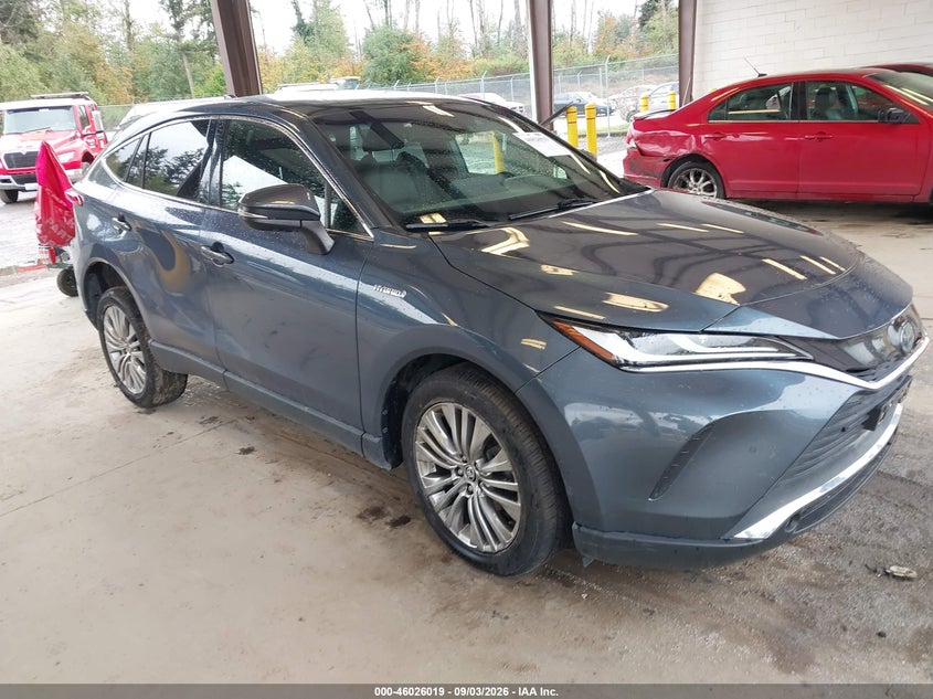 2021 Toyota Venza VIN JTEAAAAH3MJ070566 — IAAI salvage auction photo