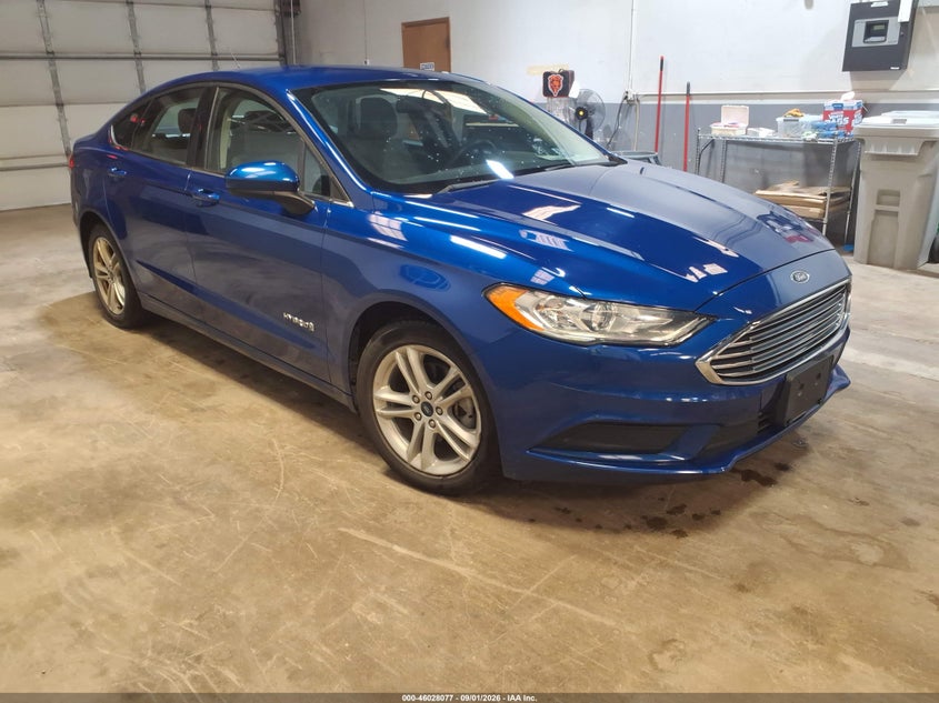 2018 Ford Fusion VIN 3FA6P0UUXJR271545 — IAAI salvage auction photo