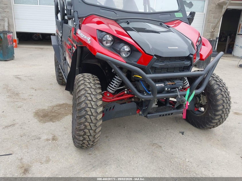 2021 Kawasaki VIN JKBRTCJ18MB502259 IAAI salvage auction — RIGHT FRONT, Wait Title, sold $5,550 on 2026-09-23 (photo 6)