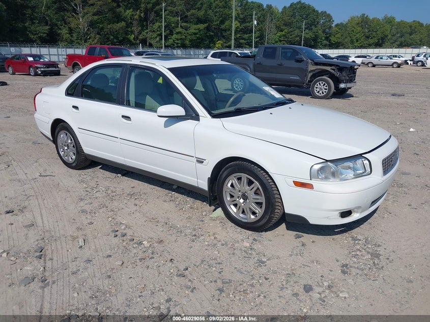 2004 Volvo S80 VIN YV1TS59H041363938 IAAI salvage auction — FRONT END, Salvage (Georgia), sold $775 on 2026-10-04 (photo 1)