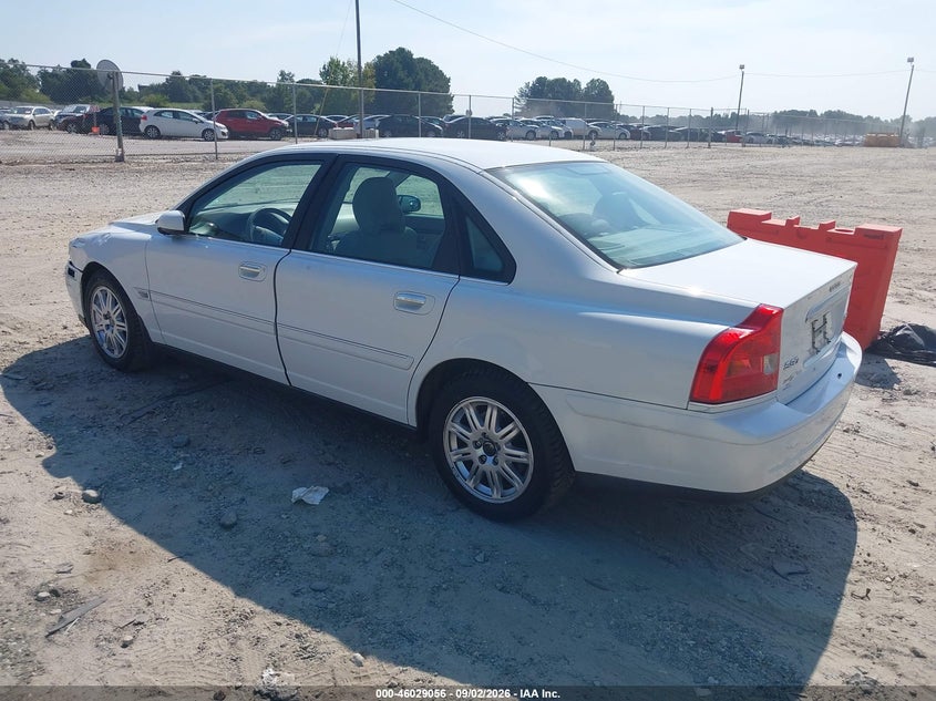 2004 Volvo S80 VIN YV1TS59H041363938 IAAI salvage auction — FRONT END, Salvage (Georgia), sold $775 on 2026-10-04 (photo 3)