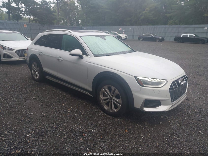 2021 Audi A4 allroad VIN WA18AAF48MA031300 — IAAI salvage auction photo