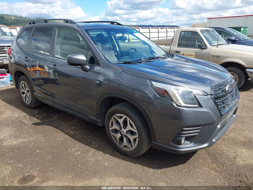 2023 Subaru Forester VIN JF2SKAECXPH465006 — IAAI salvage auction photo
