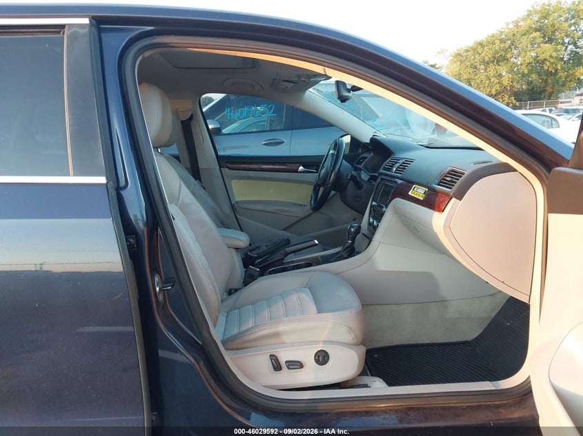2013 Volkswagen Passat VIN 1VWCN7A31DC026737 IAAI salvage auction — NORMAL WEAR, Clear (Tennessee), sold $25 on 2026-09-29 (photo 5)