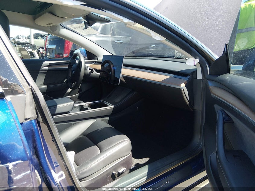 2021 Tesla Model 3 VIN 5YJ3E1EB5MF079459 IAAI salvage auction — NORMAL WEAR, Clear - Dealer Only (California), sold $5,550 on 2026-09-10 (photo 5)