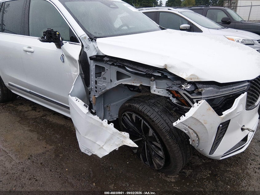 2026 Volvo Xc90 VIN YV4062PE8T1516131 IAAI salvage auction — RIGHT SIDE, Wait Title, sold $27,800 on 2026-09-16 (photo 6)