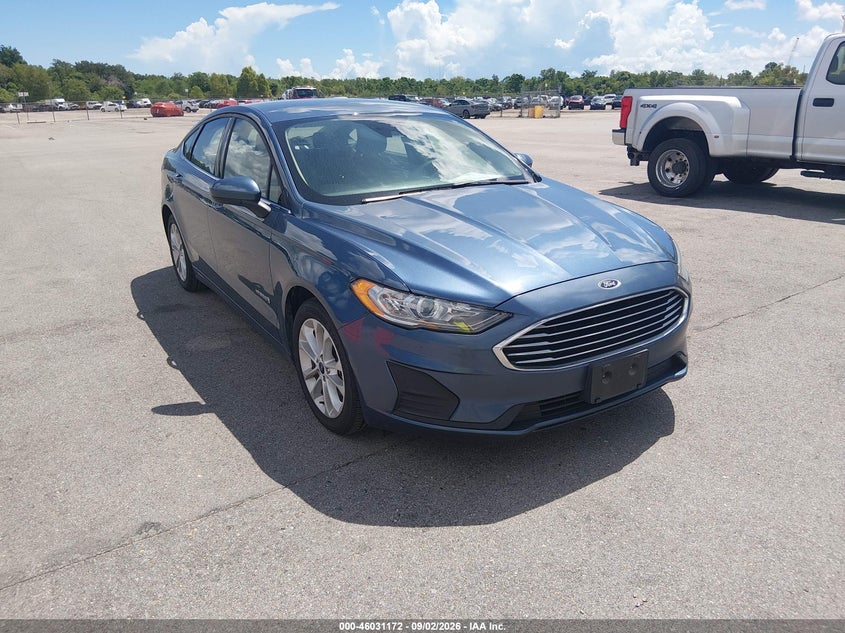 2019 Ford Fusion VIN 3FA6P0LU2KR190851 — IAAI salvage auction photo