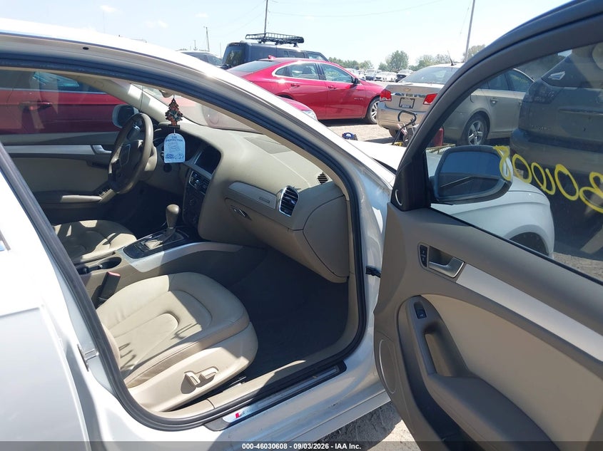 2012 Audi A4 VIN WAUFFBFL4CA115413 IAAI salvage auction — NORMAL WEAR, Clear (Indiana), sold $875 on 2026-09-10 (photo 5)