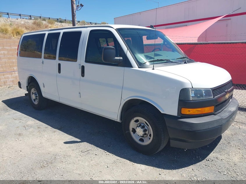 2018 Chevrolet Express 2500 VIN 1GAWGEFG8J1284215 — IAAI salvage auction photo