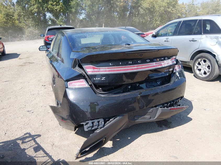 2015 Lincoln Mkz VIN 3LN6L2J92FR623294 IAAI salvage auction — REAR END, Salvage Title, sold $2,100 on 2026-10-09 (photo 6)