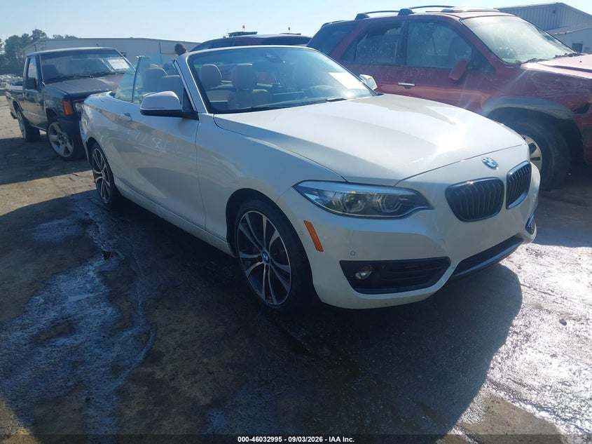 2021 BMW 2er VIN WBA2M7C08M7J88701 — IAAI salvage auction photo