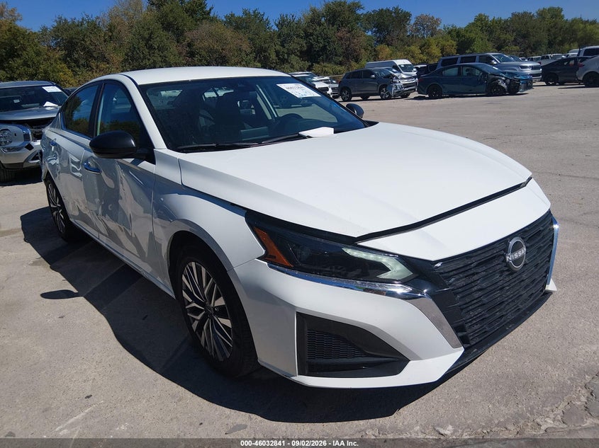 2025 Nissan Altima VIN 1N4BL4DV3SN400479 — IAAI salvage auction photo