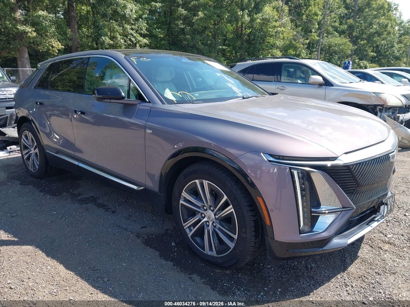 2024 Cadillac Lyriq VIN 1GYKPRRL3RZ124109 — IAAI salvage auction photo