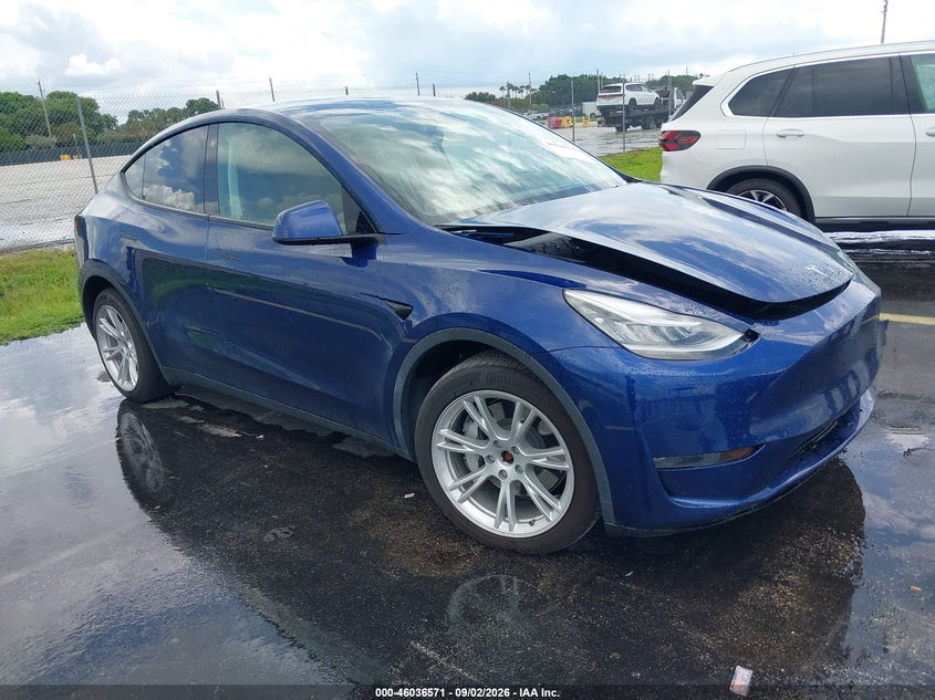 2021 Tesla Model y VIN 5YJYGDEE8MF071299 — IAAI salvage auction photo