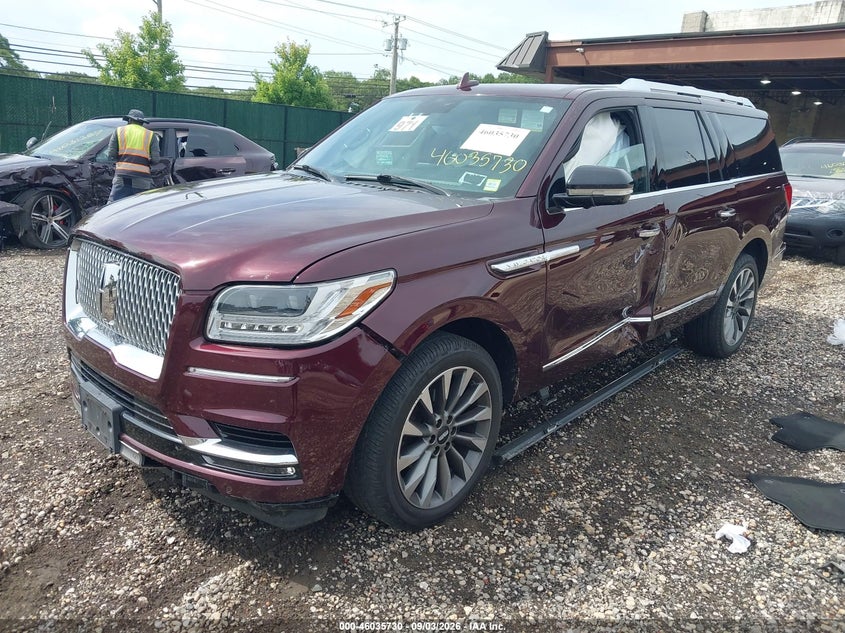 2019 Lincoln Navigator VIN 5LMJJ3JT1KEL01127 IAAI salvage auction — SIDE, Wait Title, sold $0 on 2026-09-30 (photo 2)
